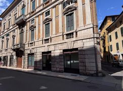 Ufficio in Commerciale