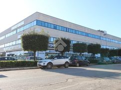 Ufficio in Commerciale