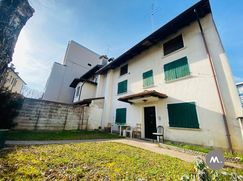 Casa indipendente in Residenziale