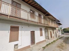 Casa Bi/Trifamiliare in Residenziale