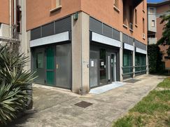 Negozio/Locale commerciale in Commerciale