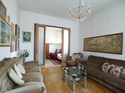Casa Bi/Trifamiliare in Residenziale