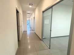 Ufficio in Commerciale