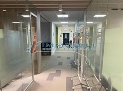 Ufficio in Commerciale
