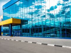 Negozio/Locale commerciale in Commerciale