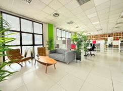 Ufficio in Commerciale
