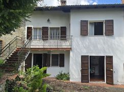 Casa Bi/Trifamiliare in Residenziale