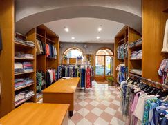 Negozio/Locale commerciale in Commerciale