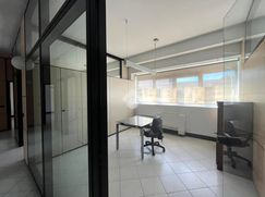 Ufficio in Commerciale