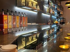 Negozio/Locale commerciale in Commerciale