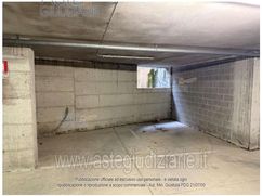 Box/posto auto in Residenziale