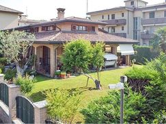 Villa in Residenziale