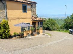 Casa Bi/Trifamiliare in Residenziale