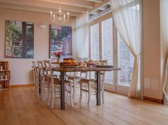 Casa Bi/Trifamiliare in Residenziale