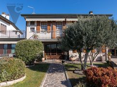 Casa indipendente in Residenziale
