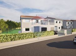Casa Bi/Trifamiliare in Residenziale