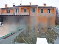 Casa Bi/Trifamiliare in Residenziale