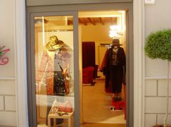 Negozio/Locale commerciale in Commerciale