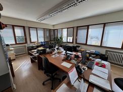 Ufficio in Commerciale