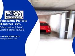 Box/posto auto in Residenziale