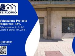 Negozio/Locale commerciale in Commerciale