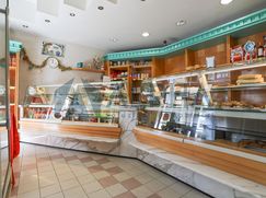 Negozio/Locale commerciale in Commerciale