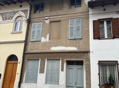 Casa Bi/Trifamiliare in Residenziale