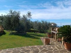 Casa Bi/Trifamiliare in Residenziale