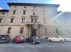 Ufficio in Commerciale
