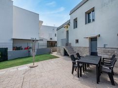 Casa Bi/Trifamiliare in Residenziale