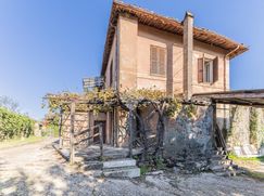 Rustico/Casale in Residenziale