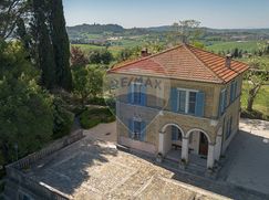 Villa in Residenziale