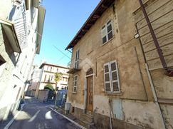 Casa Bi/Trifamiliare in Residenziale