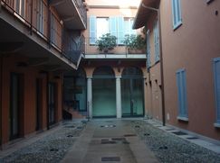 Negozio/Locale commerciale in Commerciale