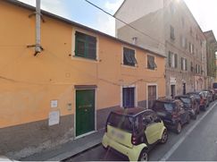 Negozio/Locale commerciale in Commerciale