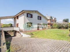 Casa indipendente in Residenziale