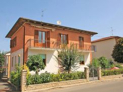 Casa Bi/Trifamiliare in Residenziale
