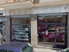 Negozio/Locale commerciale in Commerciale