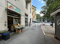 Negozio/Locale commerciale in Commerciale