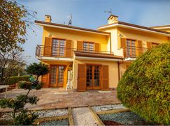 Villa in Residenziale