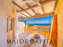 Casa Bi/Trifamiliare in Residenziale