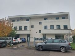 Ufficio in Commerciale