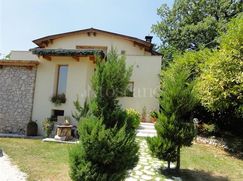 Villa in Residenziale