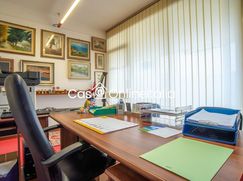 Ufficio in Commerciale