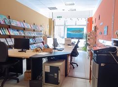 Negozio/Locale commerciale in Commerciale