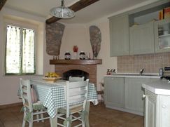 Casa Bi/Trifamiliare in Residenziale