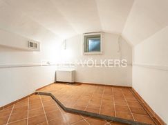 Cantina/Solaio in Residenziale