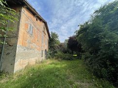 Casa Bi/Trifamiliare in Residenziale
