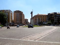 Attività/Licenza (con o senza mura) in Commerciale