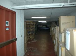 Negozio/Locale commerciale in Commerciale